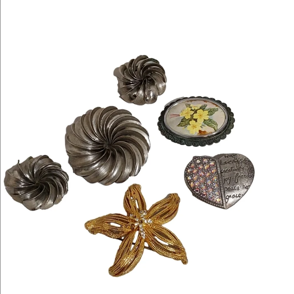 MIX‎ BROOCH PACK & EARRINGS